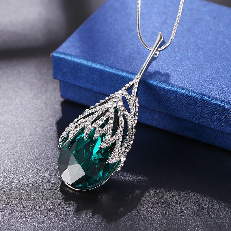 Colliers longs pour femmes, ras-de-cou en cristal gris, accessoires tendance : colliers et pendentifs.