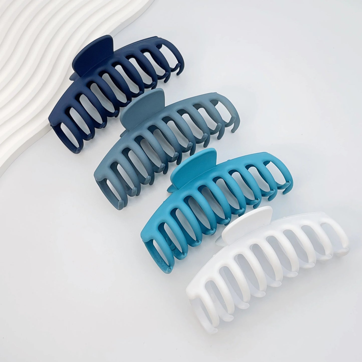 Lot de 4 pinces à cheveux Keel de 11 cm (4,33 pouces), grandes, antidérapantes et épaisses, en plastique mat, pour chignon rapide. Accessoires pour cheveux pour femmes.