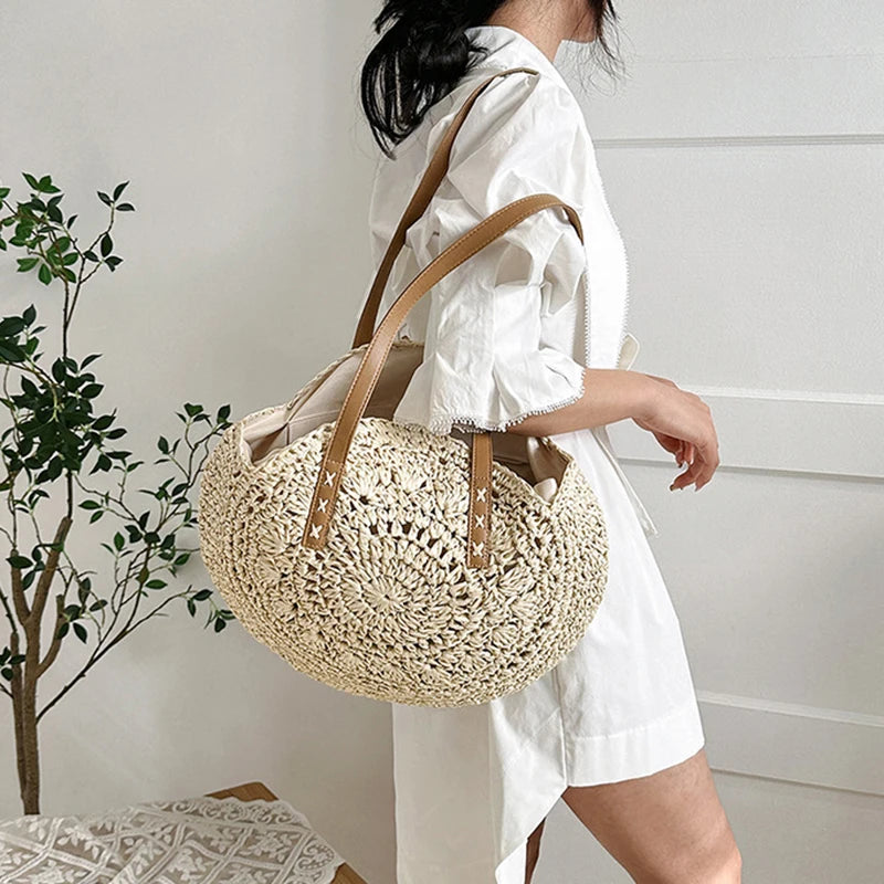 Sac cabas rond d'été en paille tressée pour femme, grande capacité, ajouré, style simple.