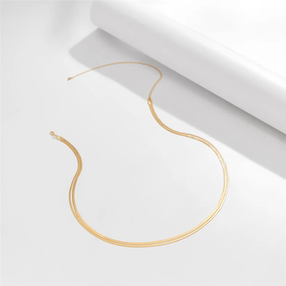 Ingemark Ceinture de ventre plate sexy à chaîne serpent pour femmes, idéale pour la plage, les bikinis d'été et les festivals. Bijou de corps simple et accessoire de mode.