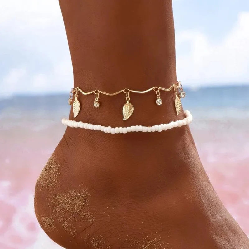Bracelet de cheville bohème, chaîne de pied, bracelet d'été, pompon, étoile, pendentif en cristal, breloque, sandales, pieds nus, plage, bijou de mariée J022