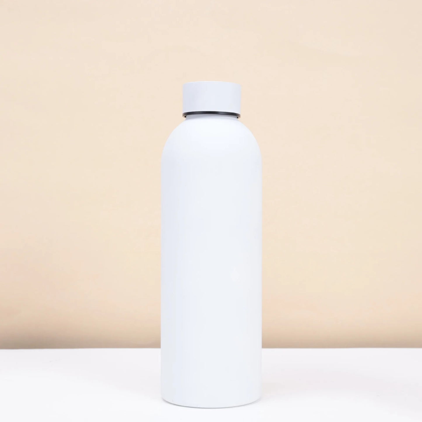 Bouteille isotherme personnalisée avec logo et nom, grande capacité, en acier inoxydable, 500 ml, idéale pour les sports de plein air et les voyages.
