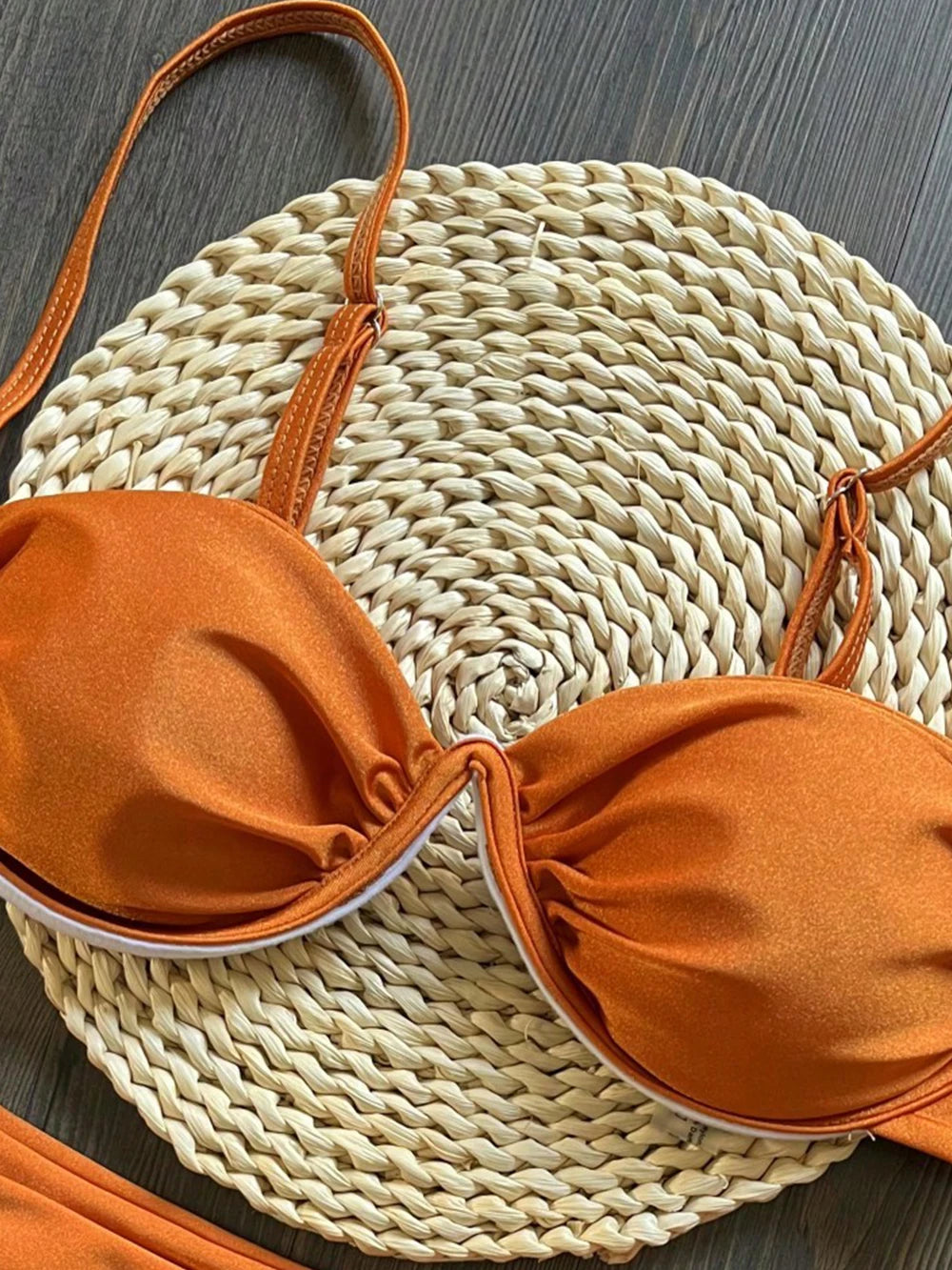 Ensemble bikini sexy à fleurs 3D 2025 pour femmes, noir et blanc, micro-maillot de bain à armatures en V, mini-maillot de bain plissé string, idéal pour la plage