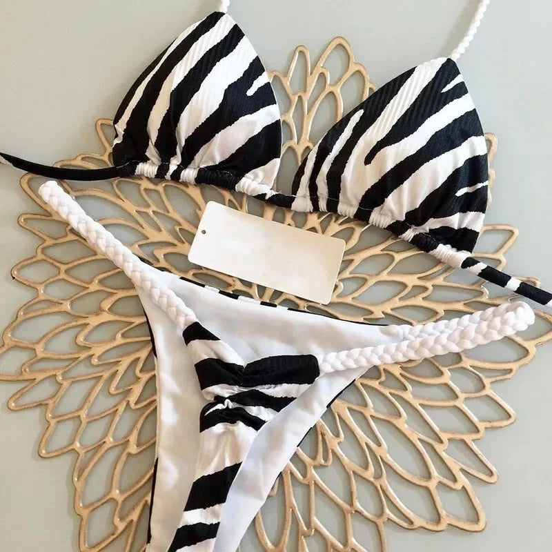 Nouveau bikini imprimé fendu pour femme, maillot de bain string tendance pour les vacances à la plage