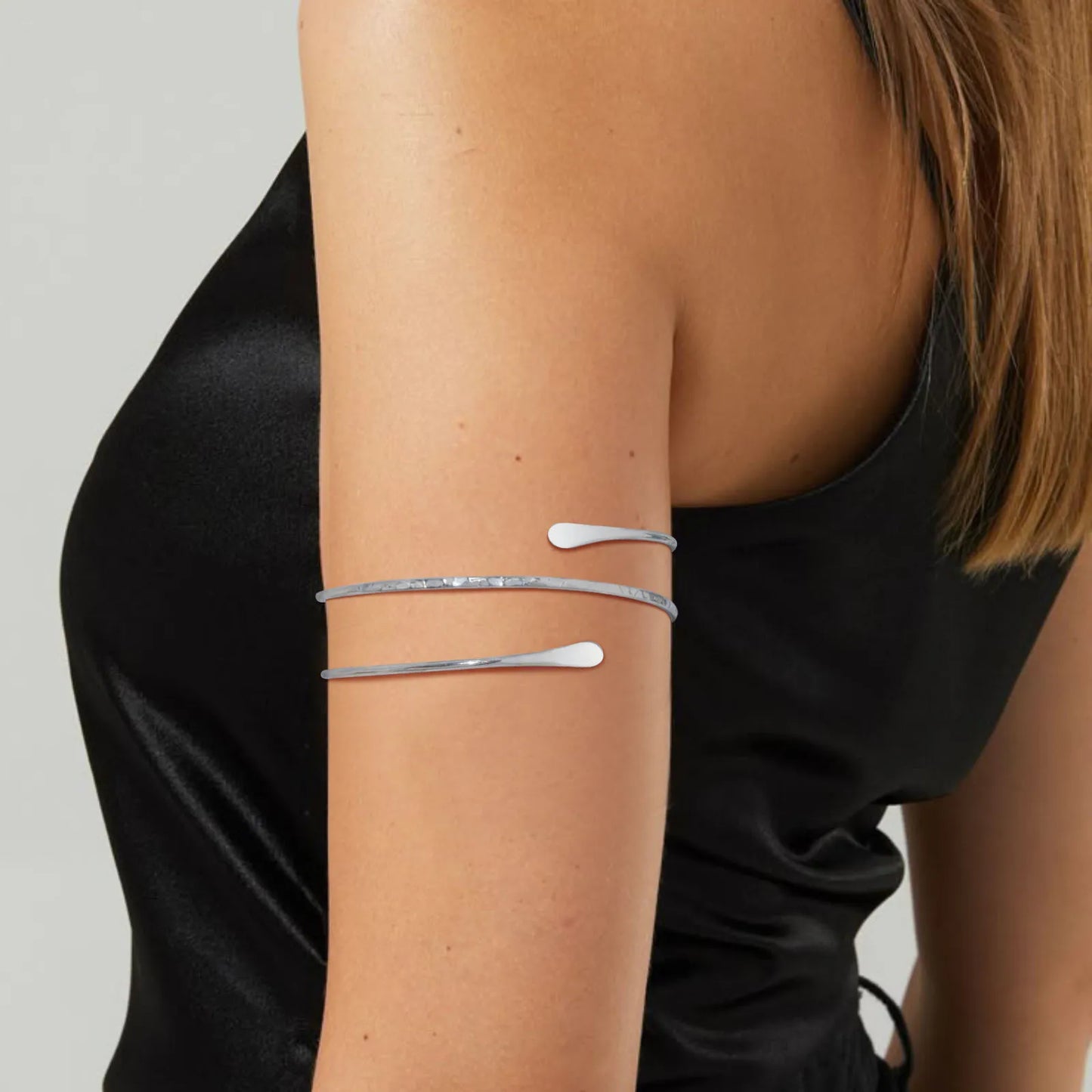 Bracelet manchette pour femme, bracelet minimaliste plaqué or, bijou de bras tendance pour soirée