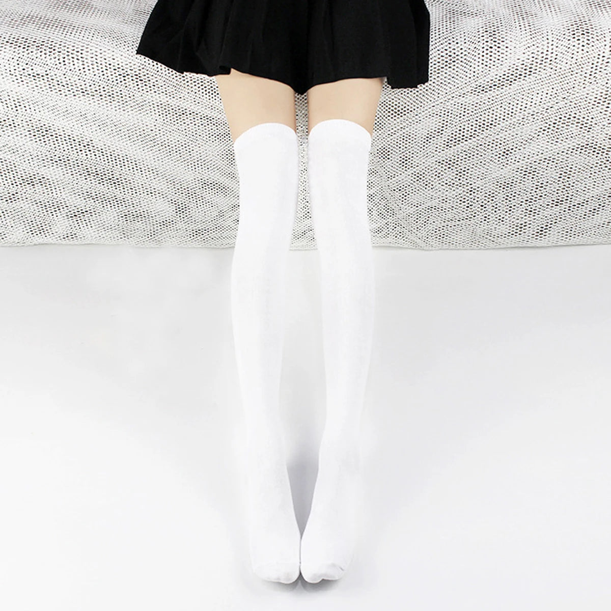 1/6 paires de bas rayés pour femmes, chaussettes hautes japonaises tendance, chaussettes fines et chaudes à rayures noires et blanches