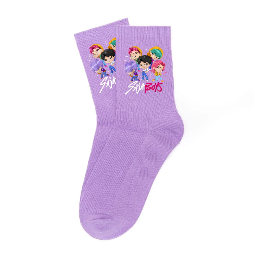 Chaussettes Kpop Demon Hunters neuves, douces, épaisses et chaudes, idéales pour les activités sportives et de plein air, en automne et en hiver, pour filles et enfants. Cadeau d'anniversaire idéal.