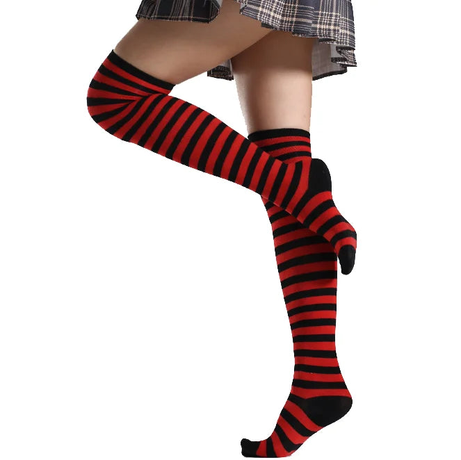 1/6 paires de bas rayés pour femmes, chaussettes hautes japonaises tendance, chaussettes fines et chaudes à rayures noires et blanches