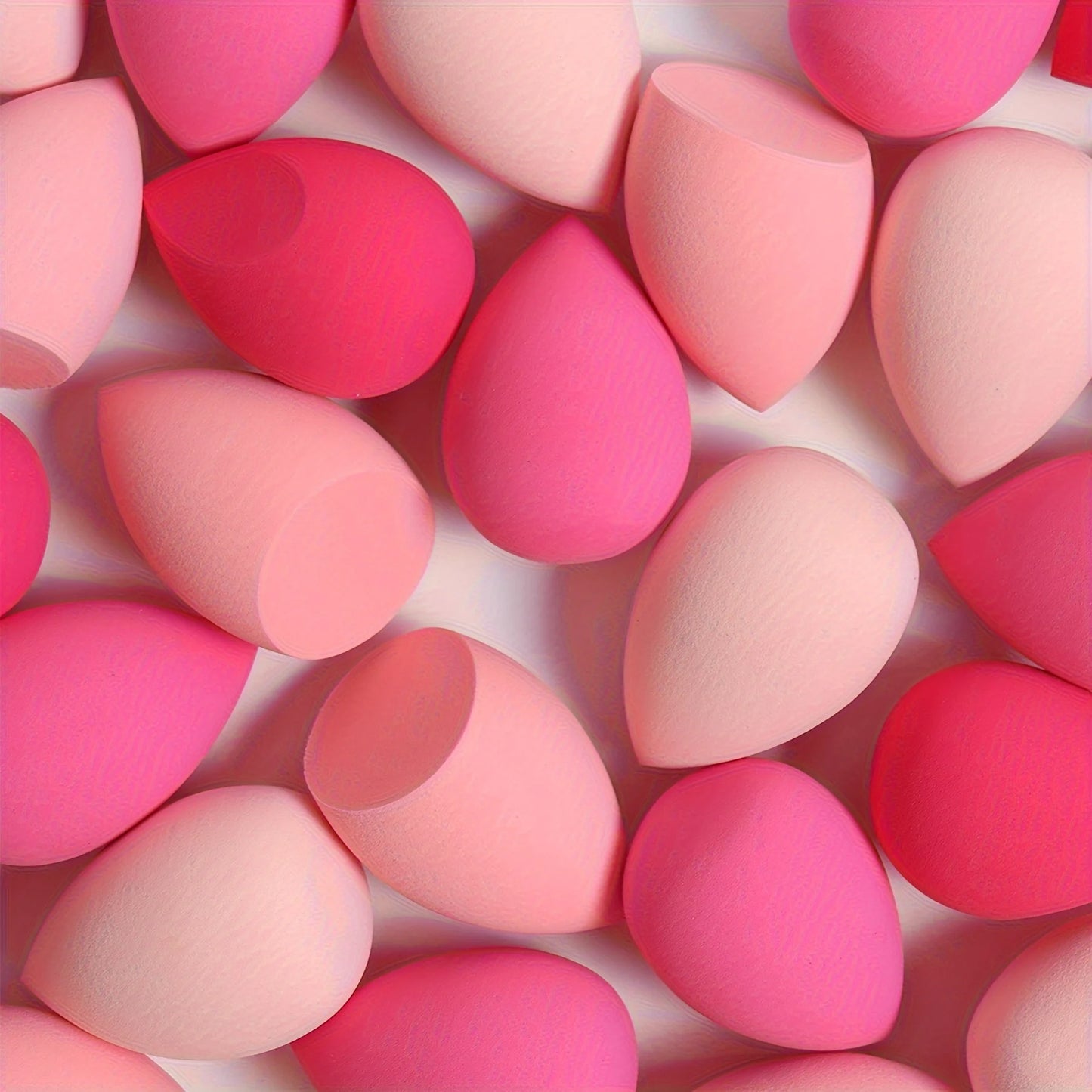 Ensemble de 7 ou 18 éponges à maquillage, adaptées à l'application de crèmes BB et de poudres liquides. Éponge à maquillage double usage (sec ou humide).