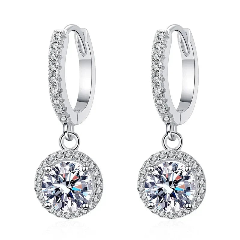 Boucles d'oreilles rondes en argent sterling 925 et moissanite de 1 carat pour femme, style luxueux pour les soirées.