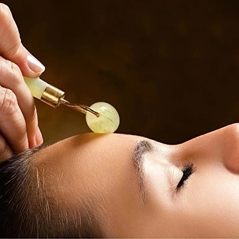 Rouleau de massage en jade naturel pour tatouage, soin des yeux et du visage