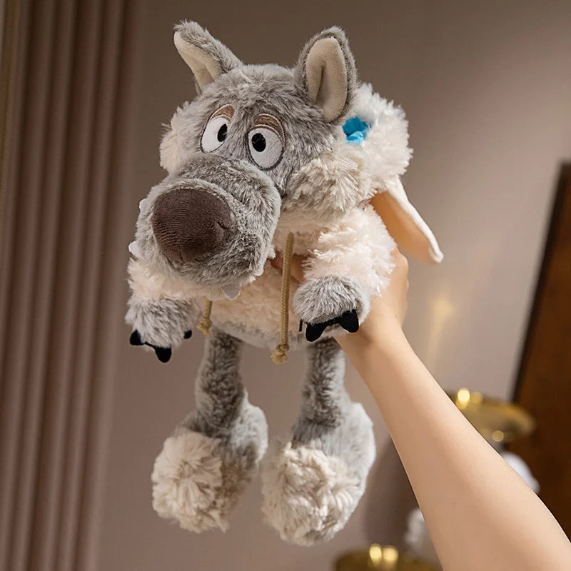 Peluche Loup Camouflage 2 Tailles - Peluche Loup en Peau de Mouton
